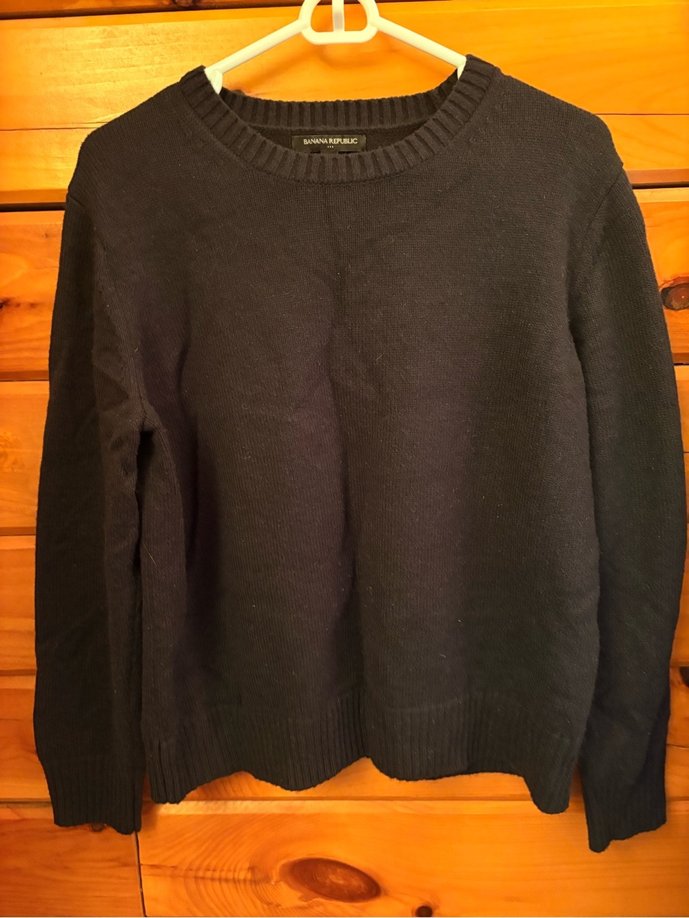 Banana Republic Women’s Crewneck Sweater - Black